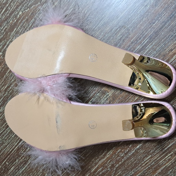 AOOTAO Fashion Pink Fluffy Shoes Feathers Open Toe Gold Textured Heel Size 9.5 - Picture 6 of 7